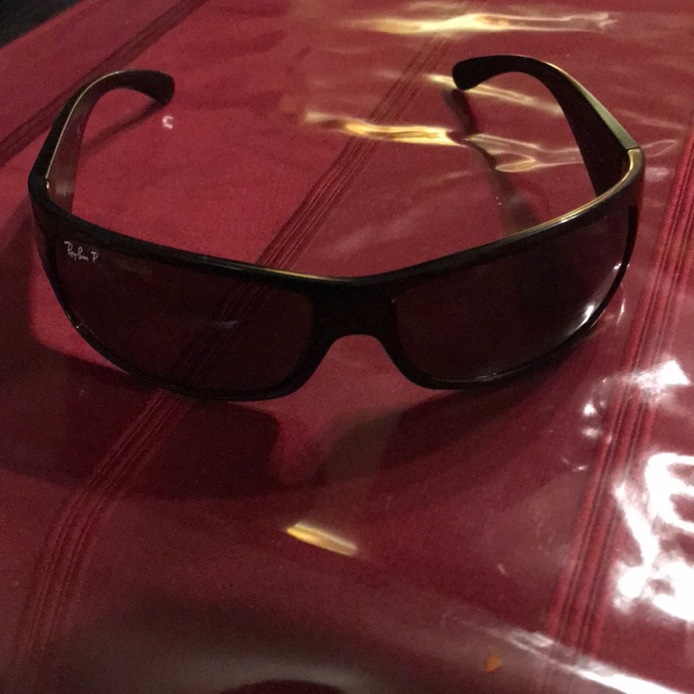 Ray Ban RB4108 polarized sunglasses